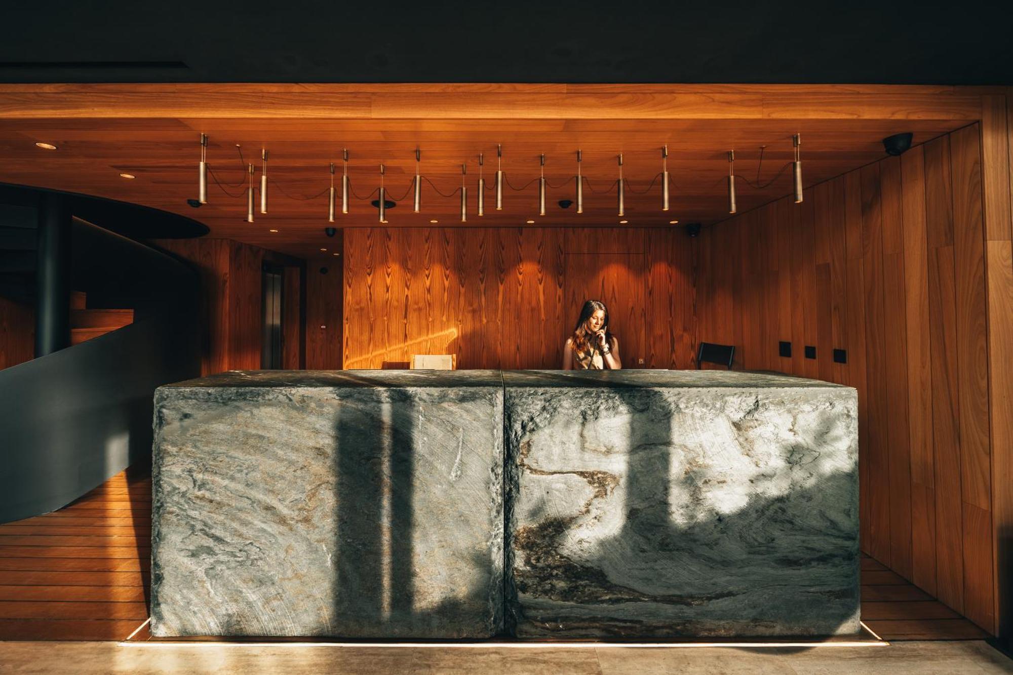 M Boutique Hotel - Designed For Adults パ フォス エクステリア 写真